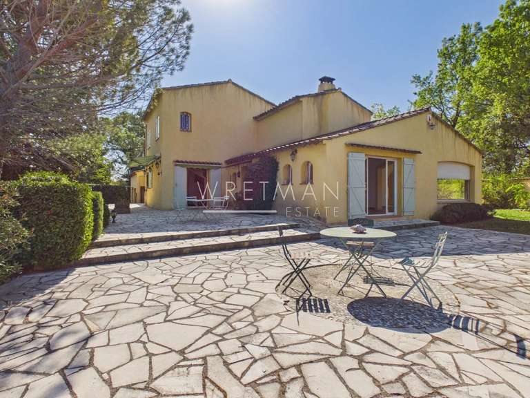 Maison Callian - 4 chambres - 200m²