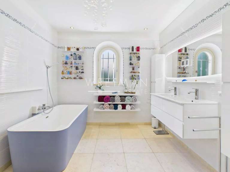 Maison Callian - 4 chambres - 252m²