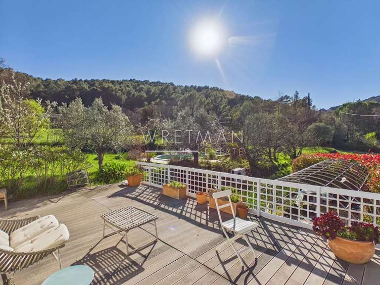 Maison Claviers - 4 chambres - 133m²