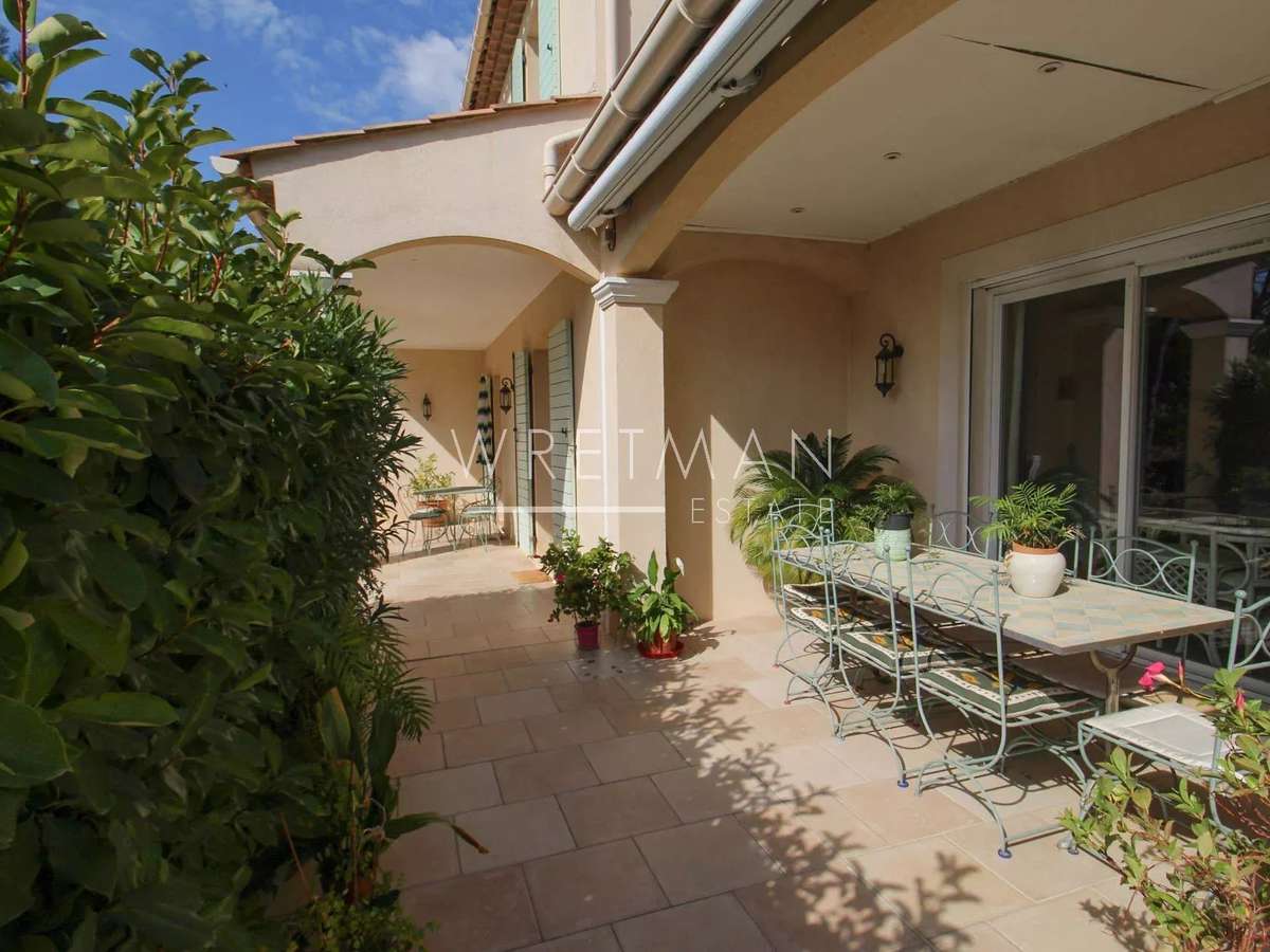 Maison Fayence