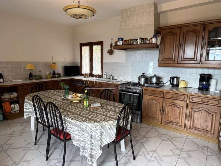 House Mons - 6 bedrooms - 260m²