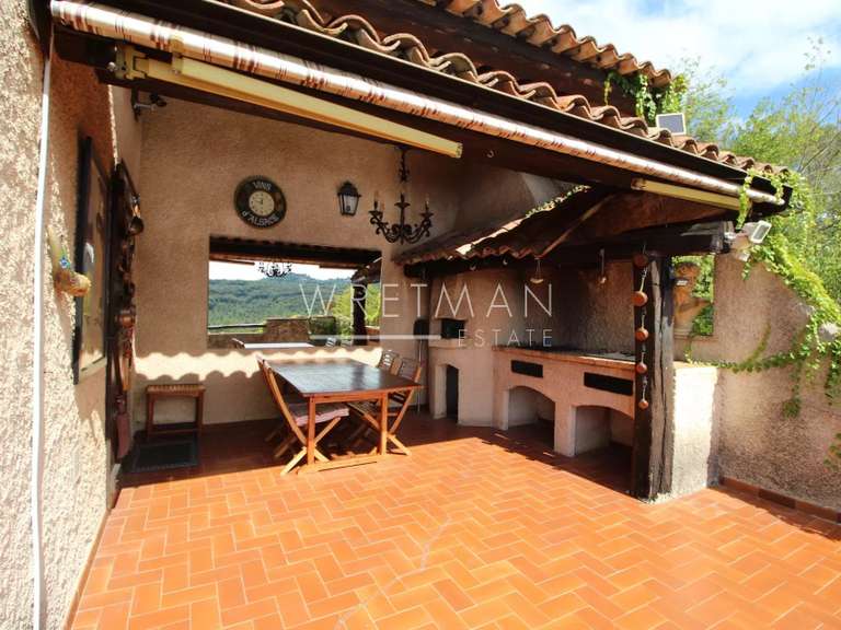 Maison Montauroux - 6 chambres - 220m²