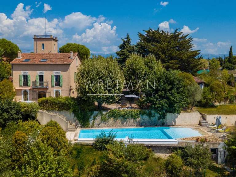 Maison Montauroux - 8 chambres - 253m²