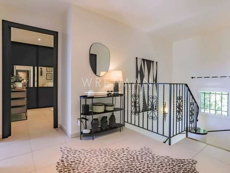 Maison Montauroux - 5 chambres - 243m²