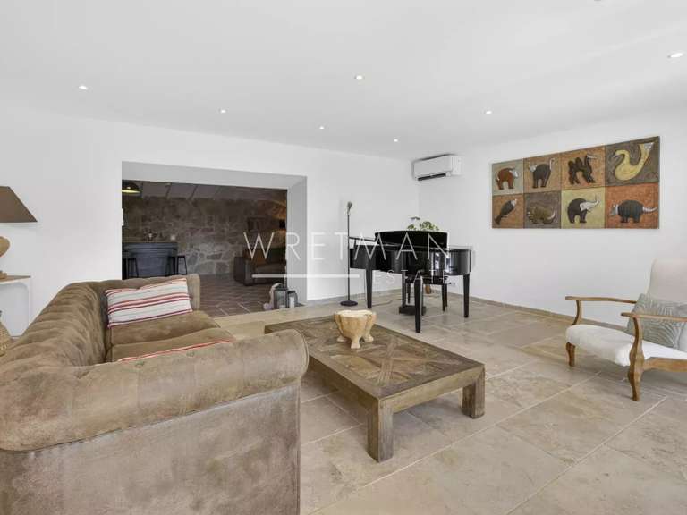 Maison Montauroux - 4 chambres - 284m²