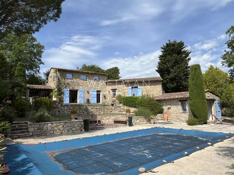Maison Saint-Paul-en-Forêt - 3 chambres - 177m²