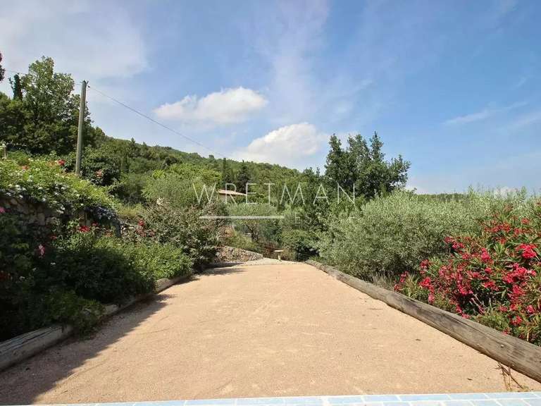 Maison Seillans - 4 chambres - 167m²
