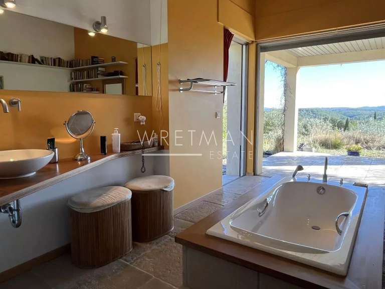Maison Seillans - 3 chambres - 150m²