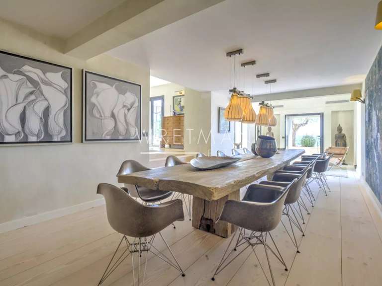 Maison Tourrettes - 5 chambres - 320m²