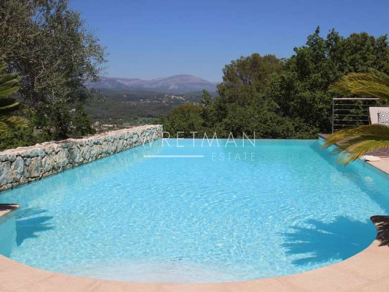 Maison Tourrettes - 4 chambres - 291m²