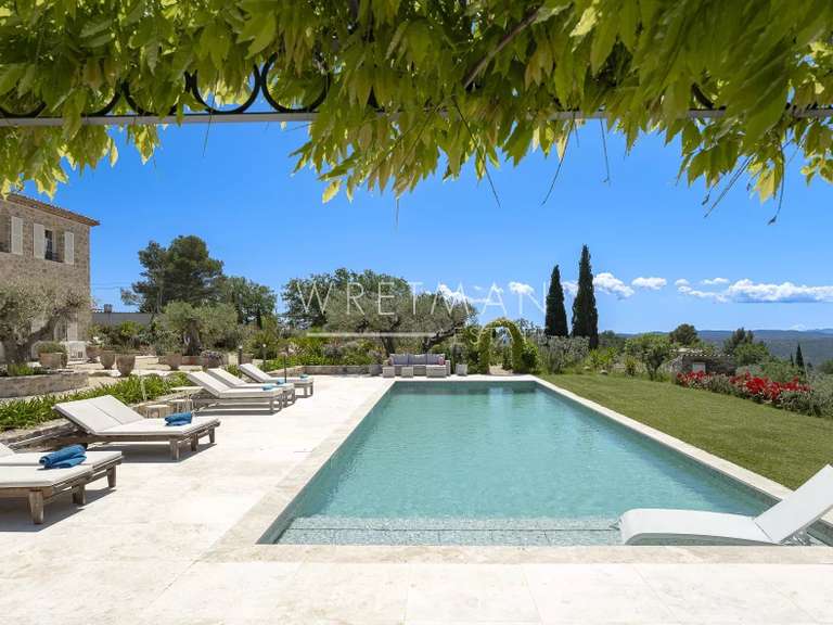 Maison Tourrettes - 5 chambres - 328m²