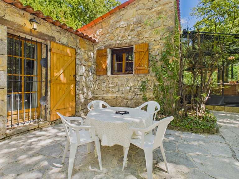 Maison Tourrettes - 4 chambres - 110m²