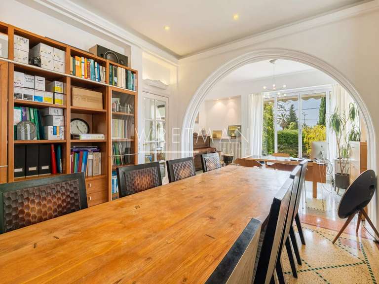House Nice