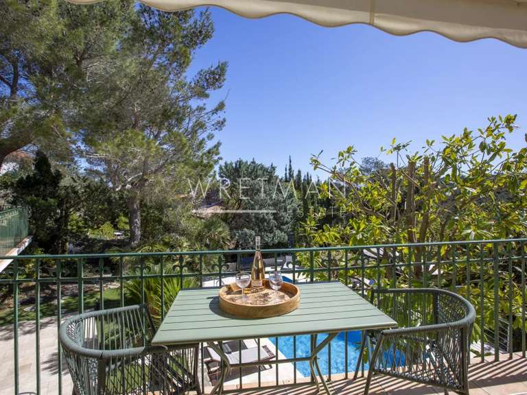 House Mandelieu-la-Napoule - 7 bedrooms - 325m²