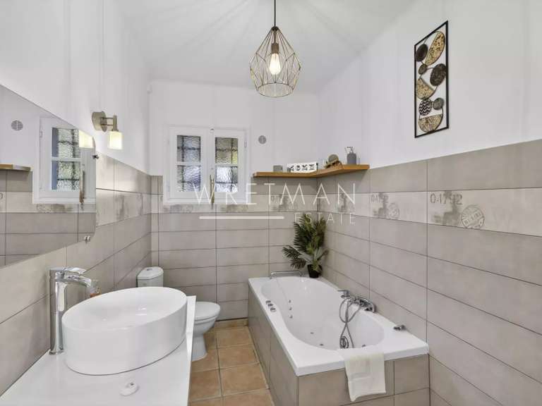House Mandelieu-la-Napoule - 7 bedrooms - 325m²