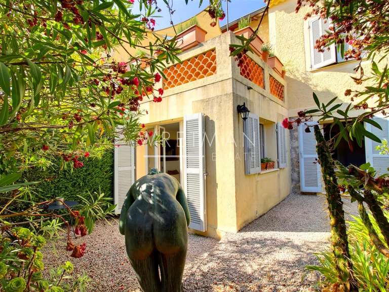 Maison Cagnes-sur-Mer - 4 chambres - 180m²