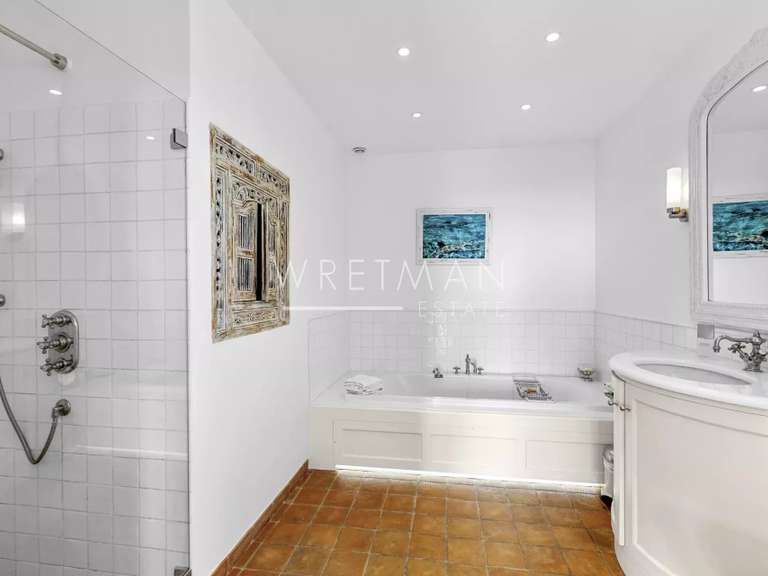 Maison Cabris - 4 chambres - 240m²