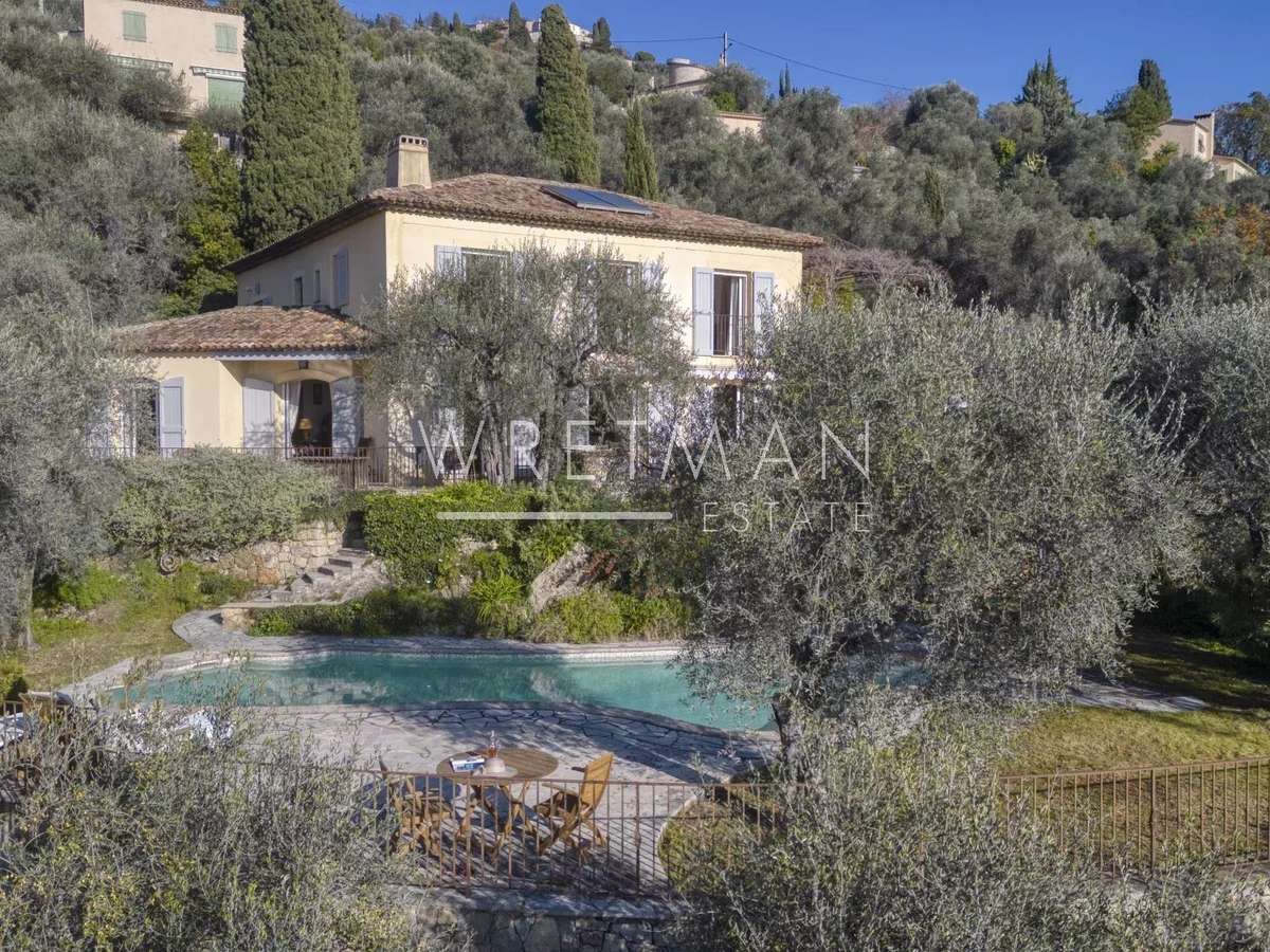 Maison Cabris