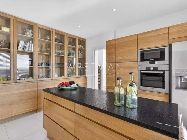 Maison Cabris - 4 chambres - 244m²