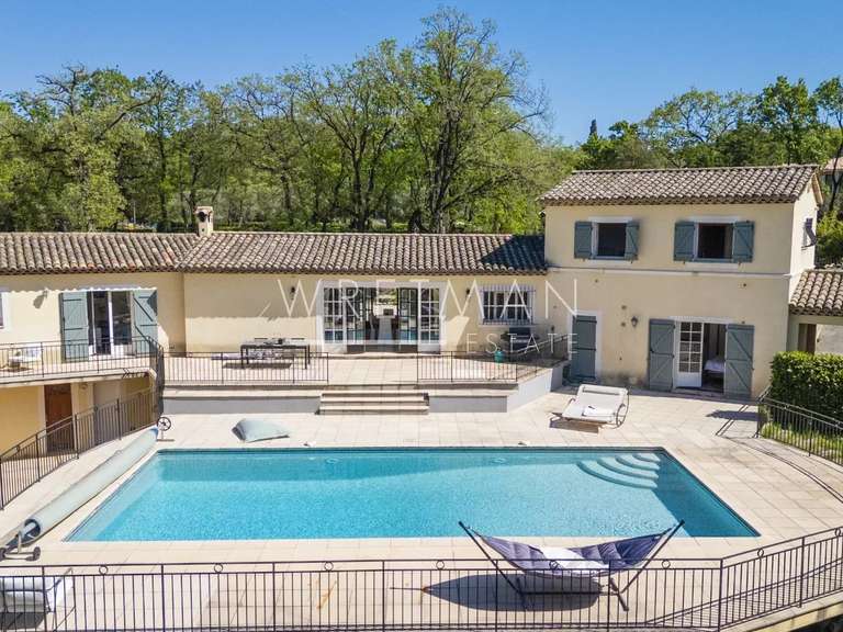 House Châteauneuf-Grasse - 4 bedrooms - 225m²