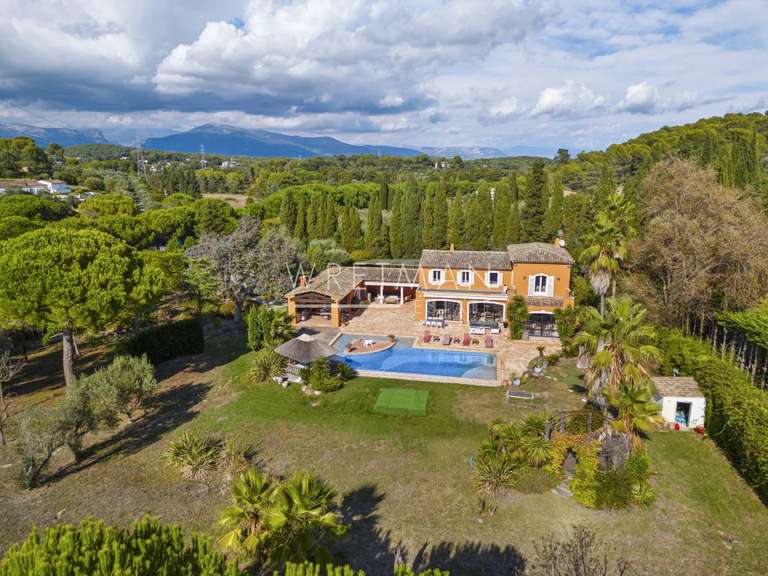 House Mougins - 8 bedrooms - 472m²