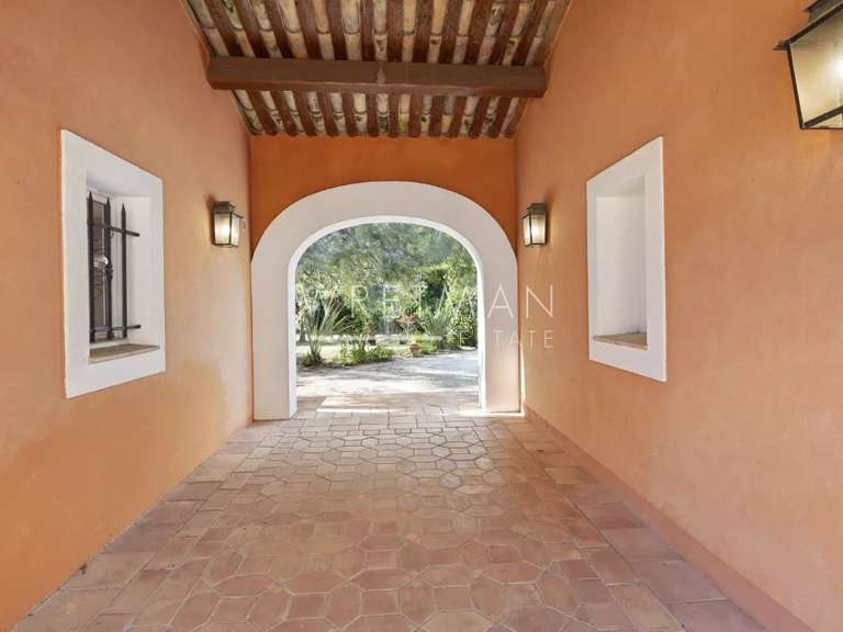 House Mougins - 8 bedrooms - 472m²