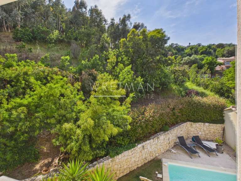 Maison Pégomas - 4 chambres - 160m²