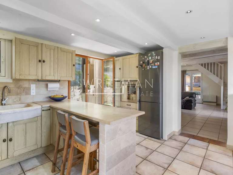 House Le Rouret - 3 bedrooms - 149m²
