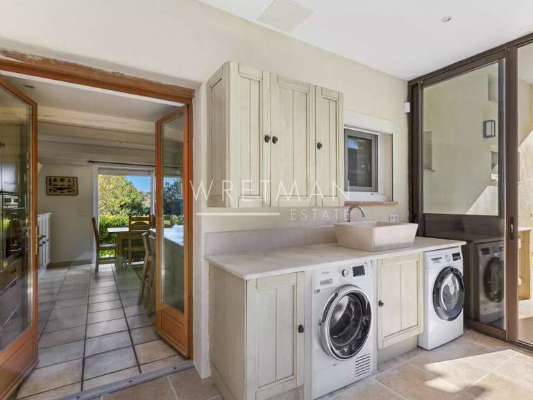 House Le Rouret - 3 bedrooms - 149m²
