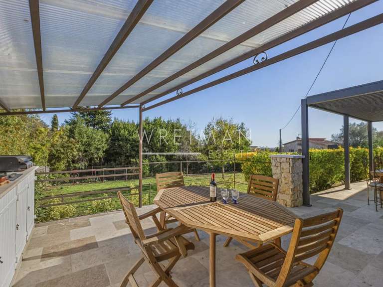 House Le Rouret - 3 bedrooms - 149m²