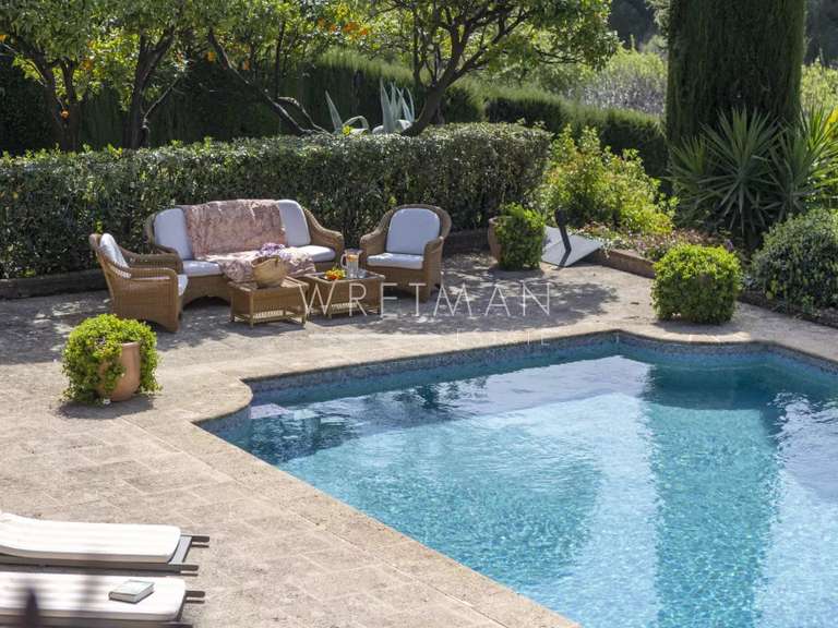 House Saint-Paul-de-Vence - 6 bedrooms - 215m²