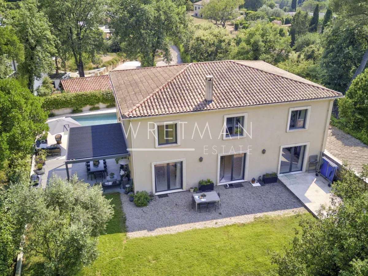 Maison Valbonne