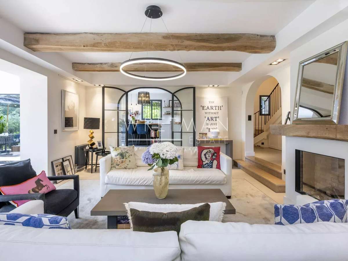 House Valbonne