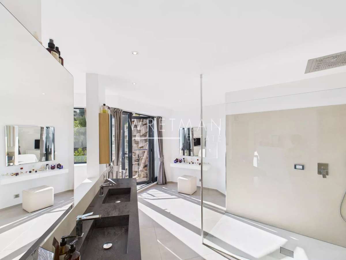 House Menton