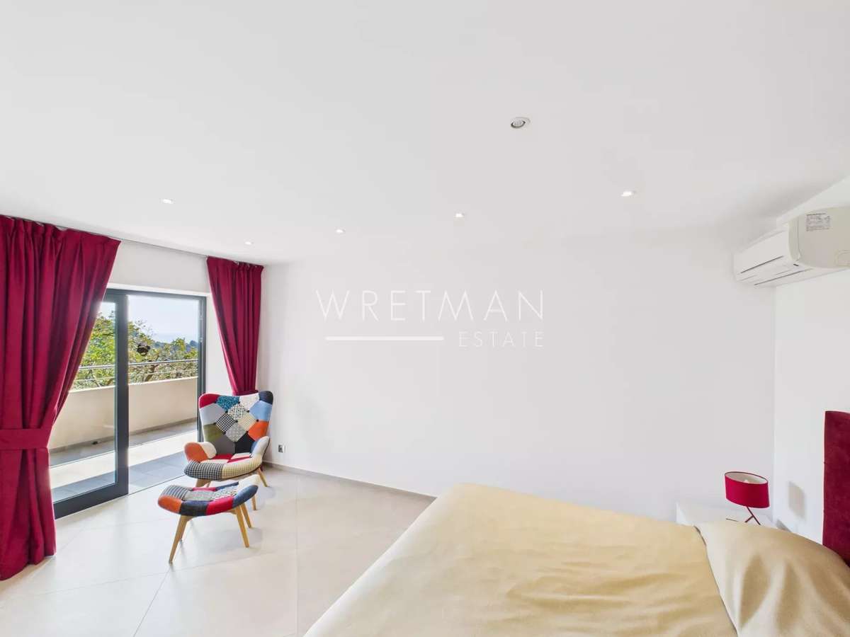 House Menton