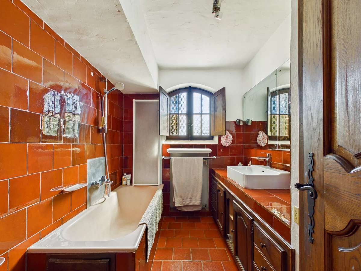 Maison Le Broc
