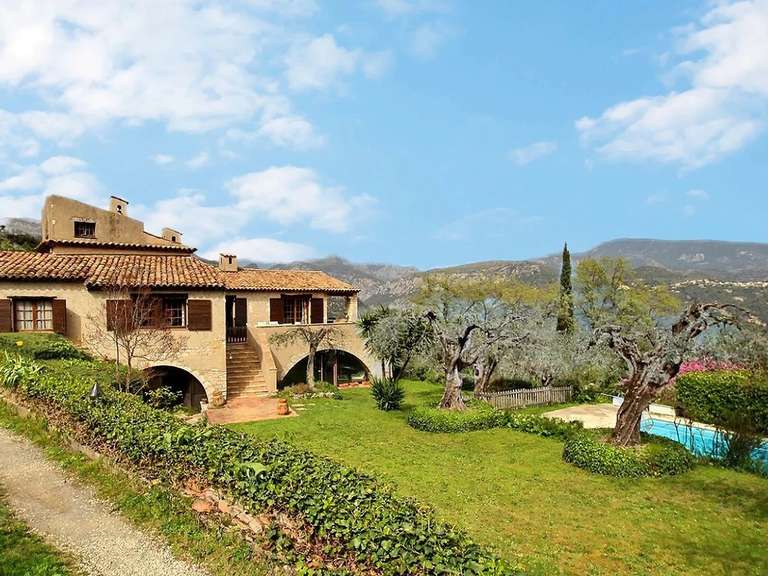 Maison Le Broc - 5 chambres - 240m²