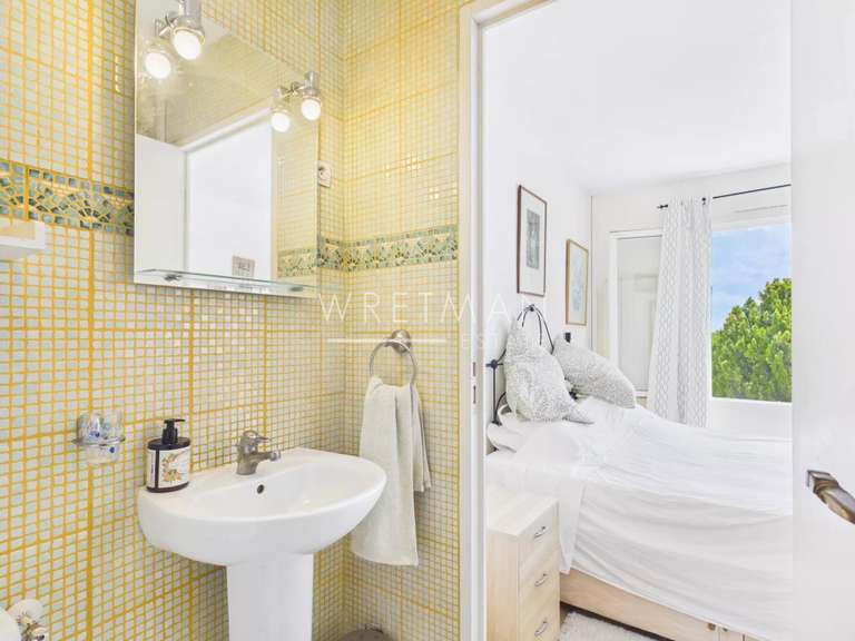 Maison Aups - 4 chambres - 161m²