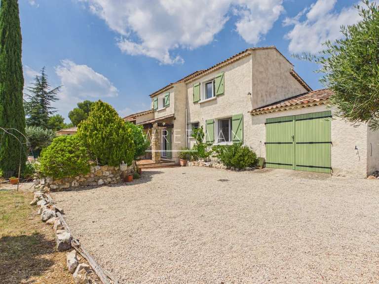 Maison Aups - 4 chambres - 161m²