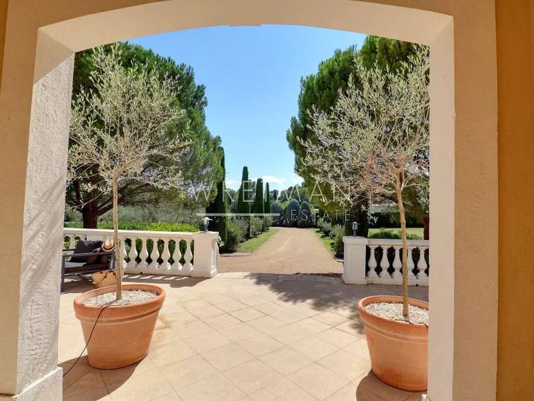 House Draguignan - 5 bedrooms - 248m²