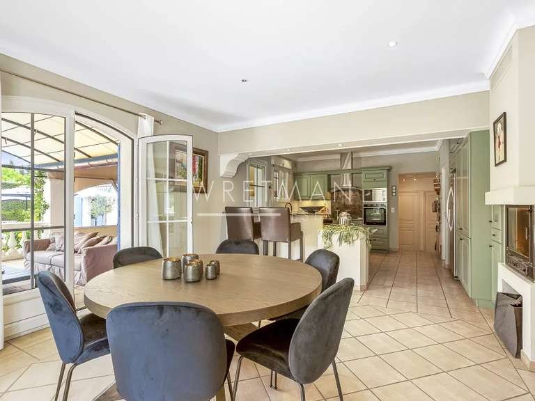 House Draguignan - 5 bedrooms - 248m²