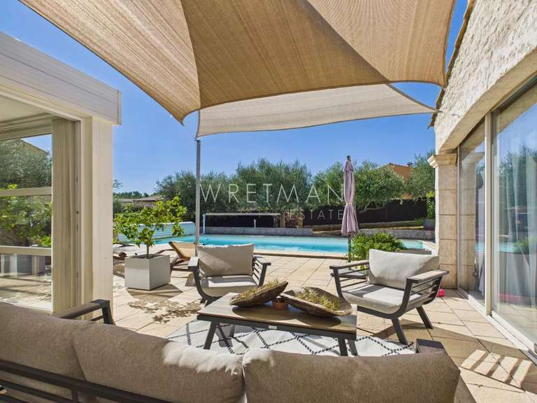 Maison Flassans-sur-Issole - 4 chambres - 164m²
