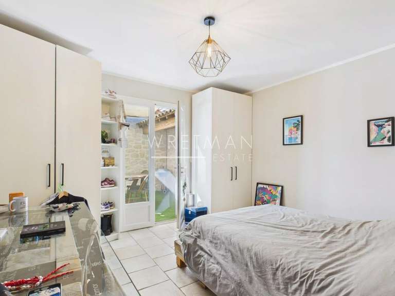 Maison Flassans-sur-Issole - 4 chambres - 164m²