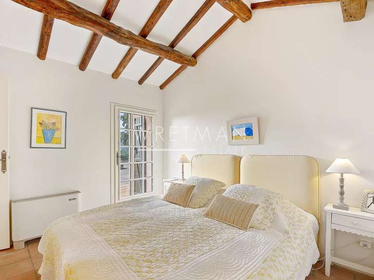 Maison La Garde-Freinet - 4 chambres - 210m²