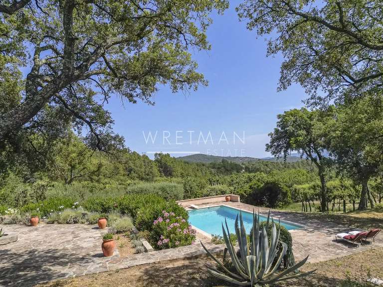 Maison La Garde-Freinet - 4 chambres - 210m²