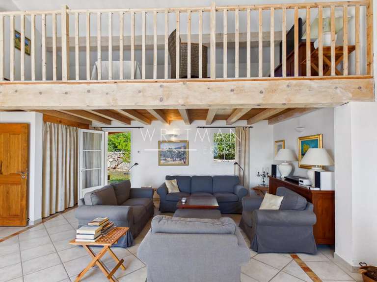 House Lorgues - 4 bedrooms - 171m²