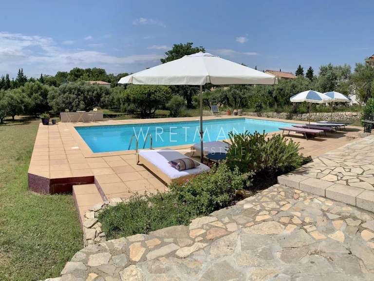 House Lorgues - 4 bedrooms - 150m²