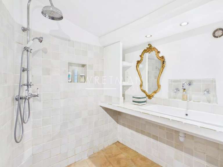 House Lorgues - 4 bedrooms - 189m²