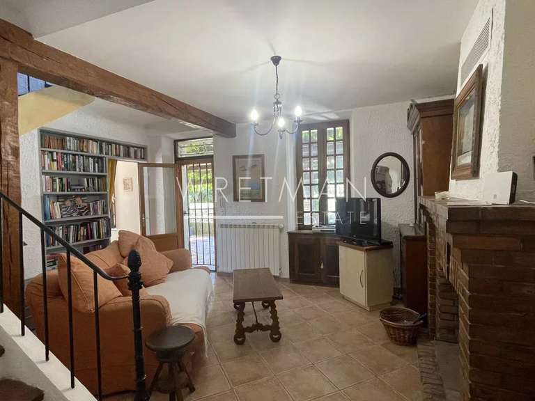 Maison Le Luc - 5 chambres - 238m²