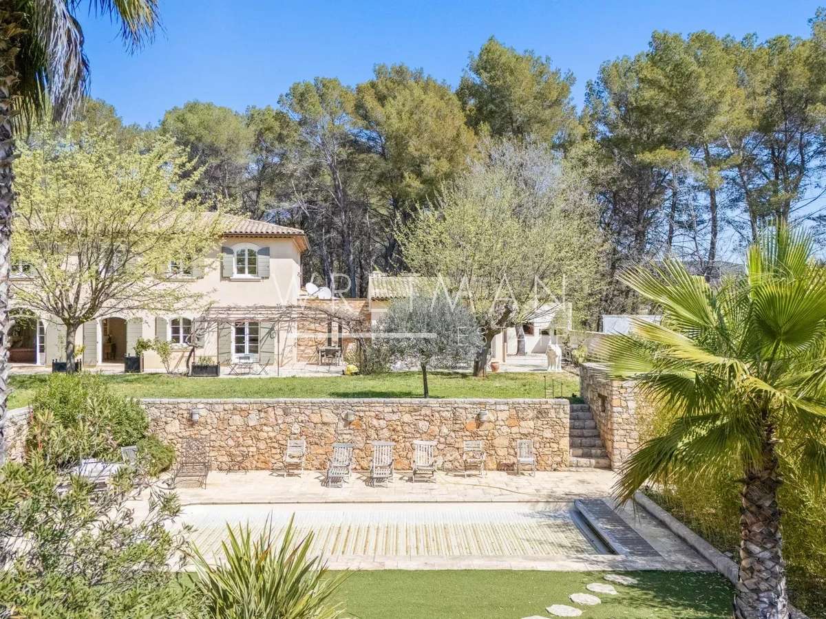 Maison Trans-en-Provence